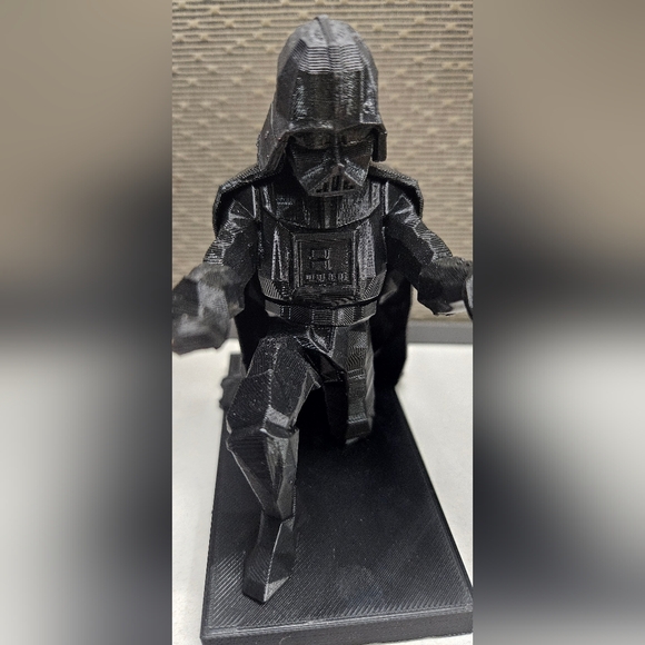 Darth Vader Pen/Cellphone holder - Picture 3 of 6